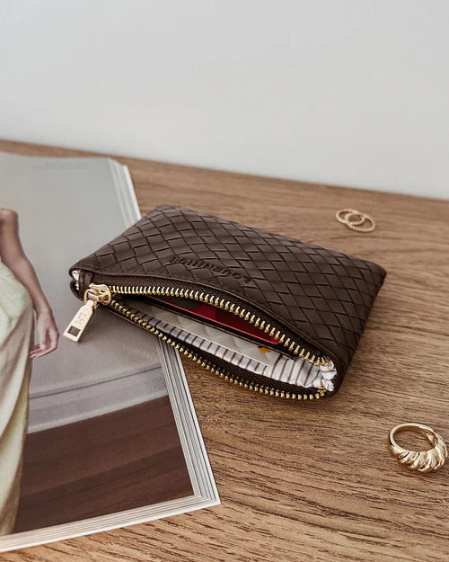 Louenhide Kuta Purse