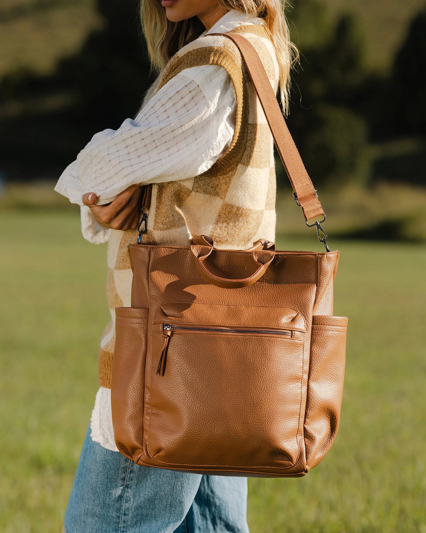 Louenhide Bronx Travel Backpack - Nutmeg