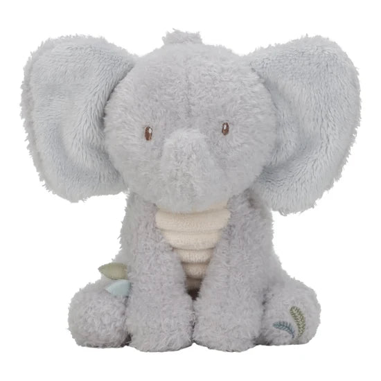 Safari Friends Cuddle Elephant
