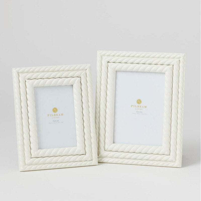 Trentham white photo frame detail